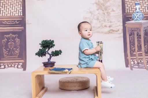 弥勒怀孕的形成的过程